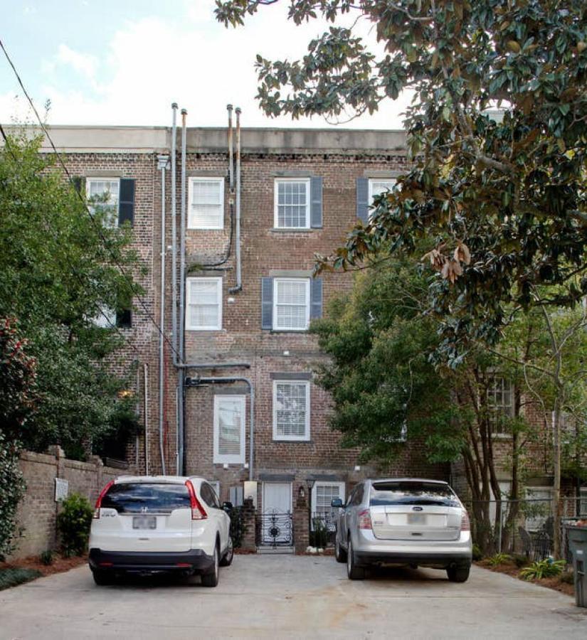 Willa Newly Renovated 4 Bed 3 Bath And 2 Parking Spots Savannah Zewnętrze zdjęcie